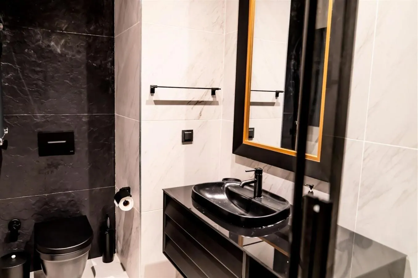 Family-Friendly Home Near Taksim Square Istanbul Apartment
