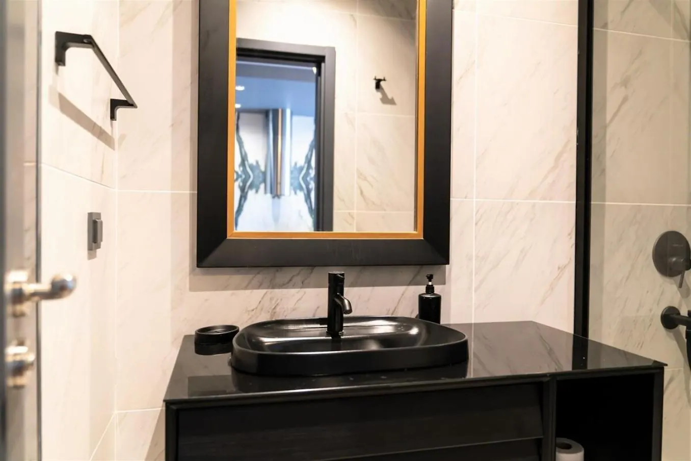 Apartment Family-Friendly Home Near Taksim Square Istanbul Turkey